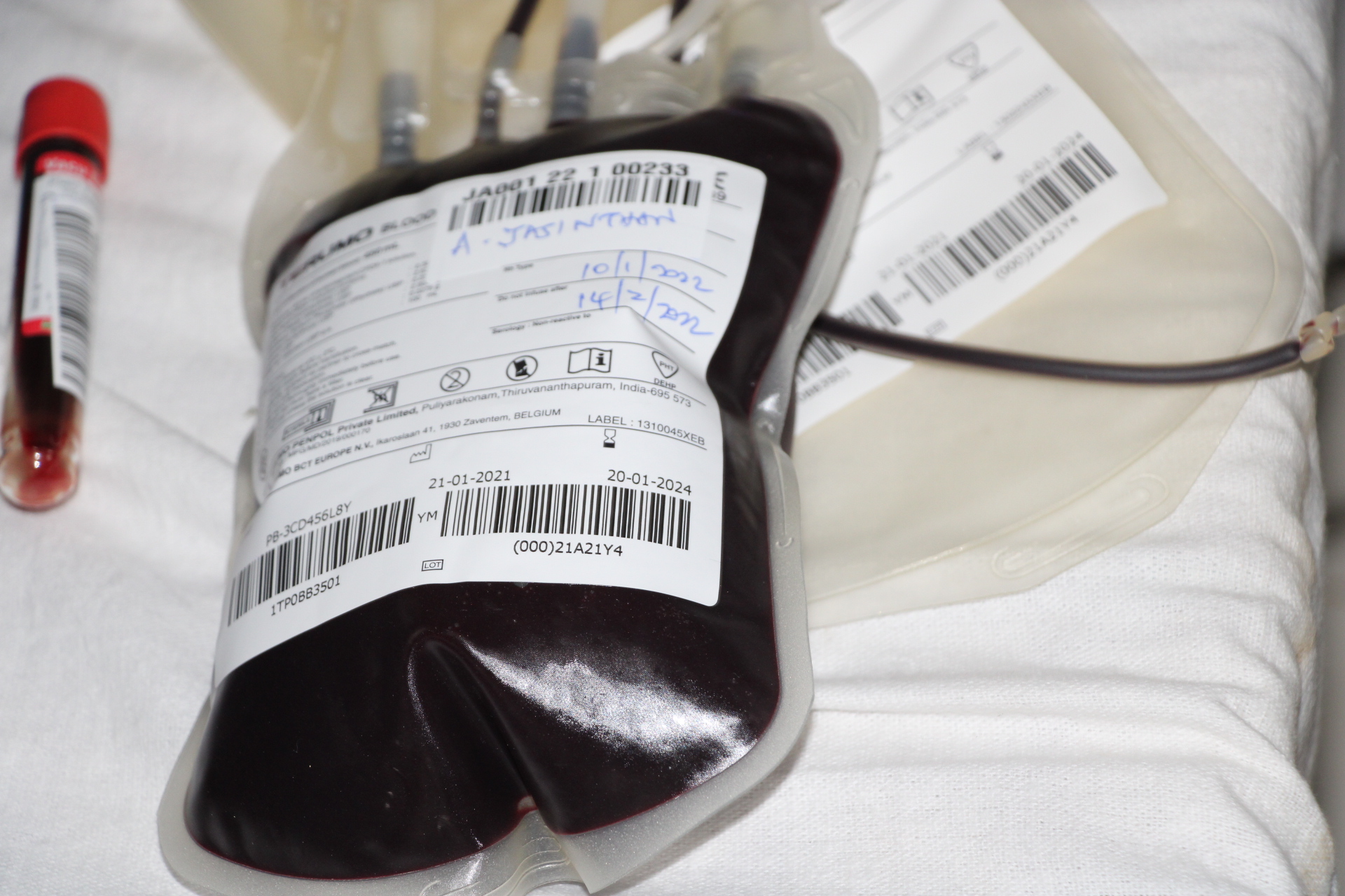 10blooddonate1