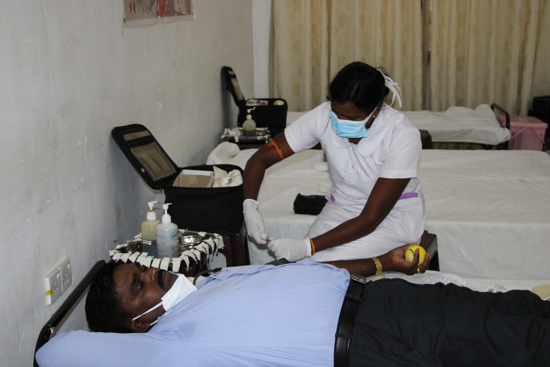 10blooddonate3