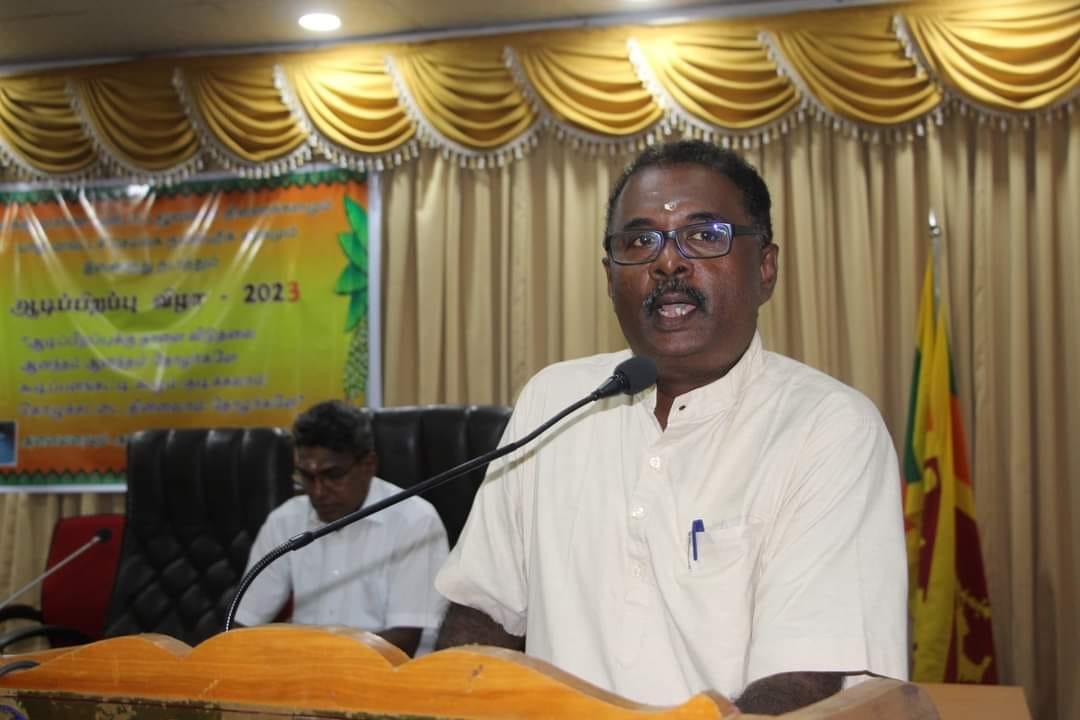 Aadipirappu 01