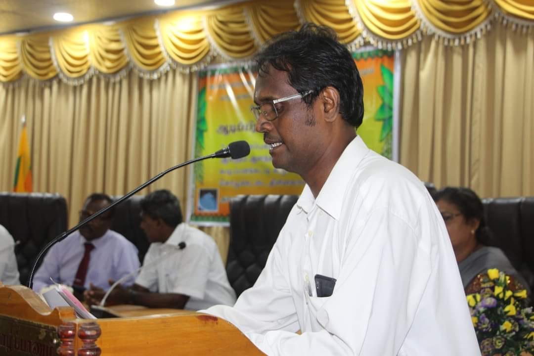 Aadipirappu 02